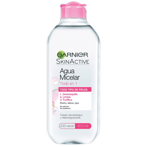 Por primera vez Garnier introduce la tecnología micelar en un limpiador multiuso. El agua micelar todo en 1; limpia, desmaquilla y reconforta en un solo gesto el rostro, los ojos y los labios. Inspirado en productos dermatológicos, las micelas son activos limpiadores que capturan impurezas, maquillaje y grasa presentes en la piel, sin frotar. Como resultado obtendrás una piel perfectamente limpia y suave.
