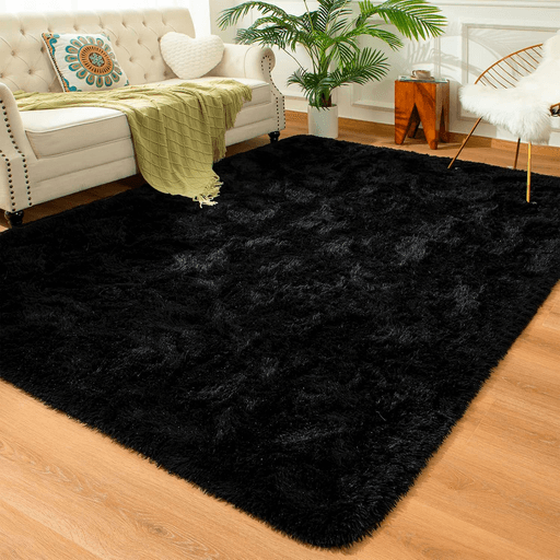Sumá confort y estilo a tu hogar con esta alfombra de felpa rectangular de 2,3 x 2 metros. Su textura ultrasuave brinda una sensación placentera al caminar, ideal para relajarte después de un día largo. Confeccionada en tela de felpa de alta calidad, combina un diseño moderno con una base antideslizante que garantiza seguridad en cualquier ambiente. Su formato práctico y su resistencia al uso diario la convierten en una opción funcional para realzar tus espacios con calidez y elegancia.