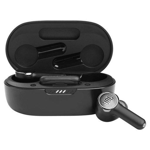 Reproducí contenido en cualquier lugar con estos auriculares JBL Quantum TWS. La cancelación de ruido adaptable True Adaptive limita las distracciones mientras te sumerges en un sonido envolvente y preciso. Si necesitás volver al mundo real, JBL Dual Source te permite pasar del audio del juego a las llamadas entrantes de forma rápida y sencilla, mientras que Ambient Aware te mantiene al tanto de lo que te rodea. Es compatible con todas las fuentes Bluetooth, la transición entre dispositivos es perfecta vayas donde vayas. Conectá fácilmente con smartphones con Bluetooth y establecé conexiones de baja latencia de 2,4GHz a dispositivos compatibles gracias al dongle USB-C incluido en un estuche de carga que añade 16 horas de energía a las 8 que ofrecen los auriculares.