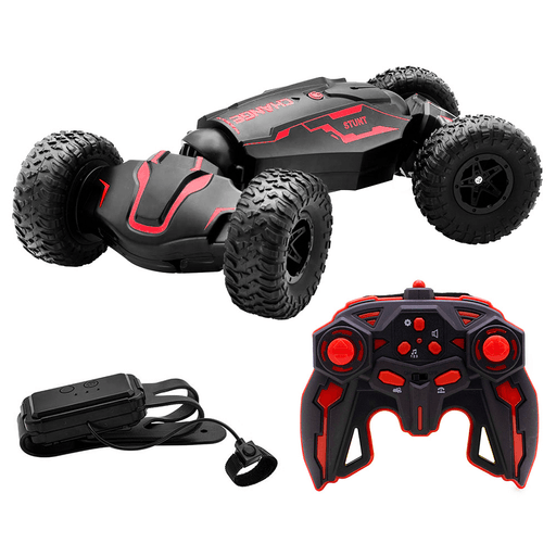 Este auto acrobático con giro de 180º combina velocidad, resistencia y un diseño futurista. Con su sistema de tracción de 4 ruedas y suspensión de resorte, es capaz de adaptarse a terrenos diversos, ofreciendo una experiencia de conducción omnidireccional única. Además, cuenta con batería recargable y se puede controlar tanto con un control remoto convencional como con un innovador brazalete de control por gestos, brindando mayor libertad de uso.