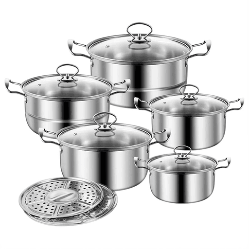 Este juego de batería de cocina de acero inoxidable de 12 piezas combina funcionalidad, resistencia y diseño elegante para acompañarte en todas tus preparaciones diarias. Su construcción garantiza una distribución del calor rápida y uniforme, logrando cocciones más eficientes y resultados profesionales. Compatible con todo tipo de cocinas, es una opción versátil y práctica para cualquier hogar. Fabricado en acero inoxidable de alta calidad, ofrece gran durabilidad, fácil mantenimiento y un acabado moderno que realza tu cocina mientras cocinás con total confianza.