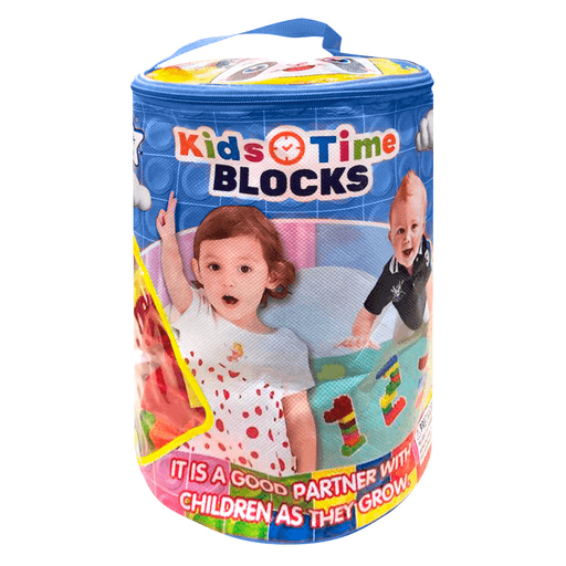 Este set de bloques de 309 piezas es perfecto para que los más pequeños construyan, apilen y exploren diferentes figuras. Fomenta habilidades de motricidad fina, cognitivas, autoconcentración, memoria visual y creatividad. Además, cuentan con un práctico estuche de vinilo para guardar cómodamente todas sus piezas.