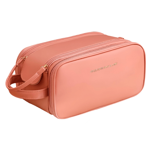 Esta elegante Bolsa de cosméticos combina estilo y funcionalidad con su diseño compacto y espacioso. Es perfecta para guardar maquillaje, productos de cuidado personal y artículos esenciales de ducha, manteniéndolos organizados gracias a sus múltiples compartimentos. Fabricada con piel sintética y TPU de alta calidad, su doble capa ofrece resistencia al agua y fácil limpieza, mientras que el diseño abierto en forma de U y la doble cremallera aseguran un acceso rápido y protección contra derrames. Ligera, portátil y multifuncional, también puede utilizarse como neceser, organizador de accesorios electrónicos, joyero o botiquín, convirtiéndose en un accesorio versátil ideal para cualquier ocasión.