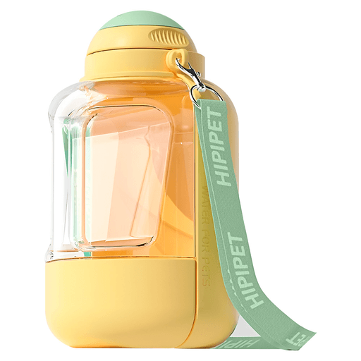 Botella dispensadora 3 en 1 para perros, fabricada con materiales de calidad alimentaria, resistentes y duraderos. Integra botella de agua, bandeja de bebida y bowl para comida en un diseño portátil y sin fugas. Su sistema de válvula rotatoria permite un control preciso del flujo, aprovechando al máximo el contenido sin desperdicios. Con una gran capacidad de 1000ml para agua y 300g para alimento, es ideal para paseos, excursiones y viajes con tu mascota.