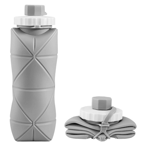 Diseñada para quienes buscan practicidad y rendimiento, esta botella de 600 ml está fabricada con silicona de grado alimenticio libre de BPA, lo que garantiza flexibilidad y durabilidad. Su innovador diseño plegable reduce el tamaño hasta en un 80%, facilitando su almacenamiento en mochilas o bolsos sin ocupar espacio innecesario. Además, cuenta con tapa a rosca y soporta temperaturas de hasta 200ºC, volviéndola perfecta tanto para bebidas frías como calientes. Ideal para llevar contigo vayas donde vayas.