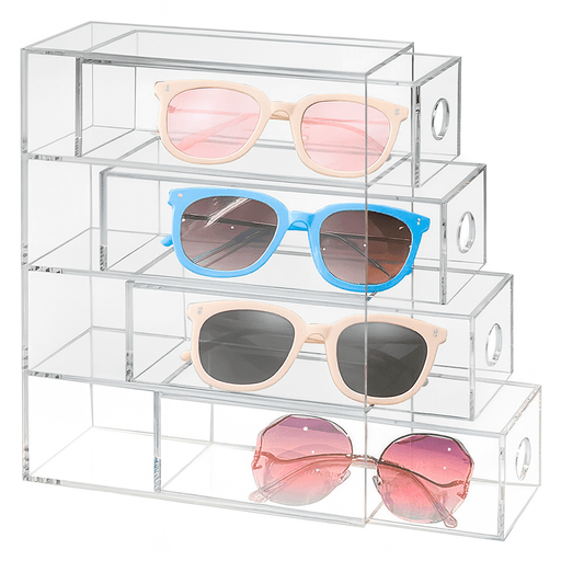 Mantené tus objetos favoritos siempre organizados y a la vista con esta caja organizadora de acrílico con 4 divisiones. Fabricada en acrílico de alta calidad, combina resistencia y elegancia en un diseño transparente que te permite ver el contenido de un vistazo. Cuenta con 4 cajones separados ideales para guardar lentes, joyas, cosméticos, accesorios y mucho más, manteniéndolos protegidos y al alcance. Su estructura apilable te permite optimizar el espacio y adaptarla a cualquier rincón, ya sea en el baño, dormitorio o escritorio. Además, es fácil de limpiar, lo que la convierte en una solución práctica y duradera para quienes buscan orden sin resignar estilo.