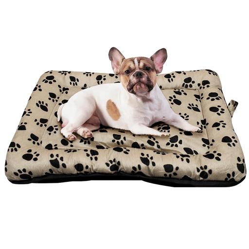 La cama para mascota rectangular, fabricada con materiales resistentes, es el lugar perfecto para que tu amigo peludo descanse cómodamente. Este producto está diseñado para que no retenga olores y sea fácil de lavar, manteniendo siempre un ambiente limpio y fresco. Además, su diseño permite almacenarla de forma sencilla cuando no esté en uso. Gracias a que está confeccionada con tejido de tela y algodón de alta calidad, esta cama garantiza durabilidad y comodidad.