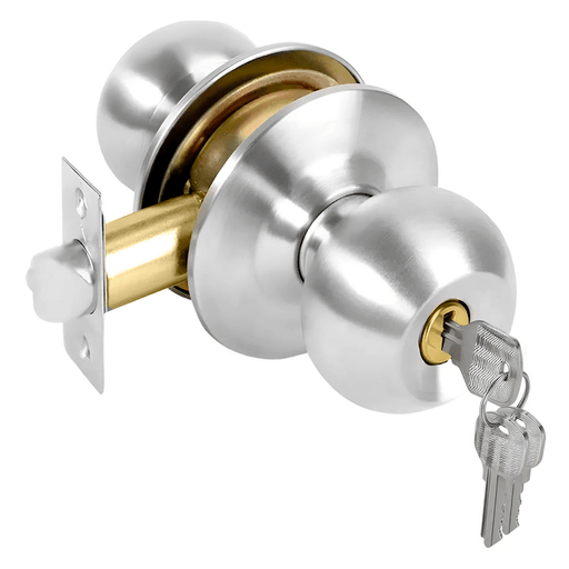 Asegurá tus espacios con este pomo de puerta cilíndrico de acero inoxidable, diseñado para brindar seguridad, durabilidad y un estilo clásico que se adapta a cualquier ambiente. Ideal para puertas interiores, cuenta con sistema de pomo con seguro interior y apertura exterior mediante llave, ofreciendo privacidad y practicidad en el uso diario. Su instalación es simple y rápida, compatible con puertas de madera, chapa, aluminio o PVC con espesores de 30 a 45mm.