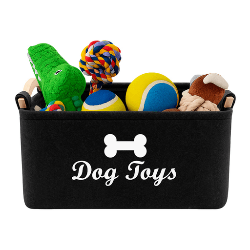 Mantené el orden con estilo gracias a esta caja organizadora para mascotas, fabricada en fieltro resistente con elegantes asas redondeadas de madera. Su diseño práctico y multifuncional es ideal para guardar golosinas secas, correas, collares, juguetes, mantas o ropa de tu mascota, así como otros objetos del hogar como libros, revistas o ropa. Además, su estructura plegable permite almacenarla fácilmente cuando no está en uso, combinando funcionalidad, durabilidad y un toque decorativo en cualquier espacio.