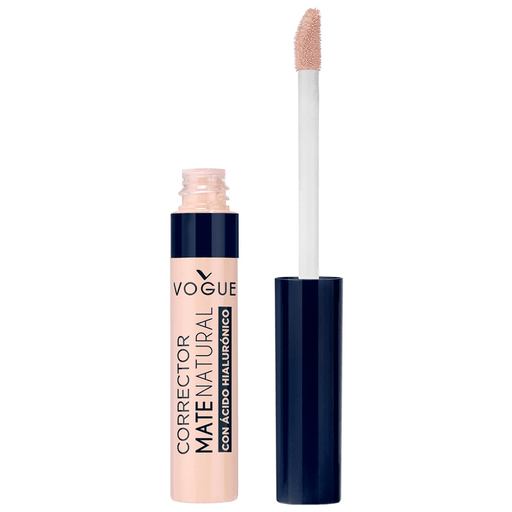 Corrector Vogue Mate Natural brinda hasta 24hs de hidratación con ácido hialurónico y extracto de pepino. Cuenta con ácido hialurónico, el cual es un ingrediente conocido por su capacidad de brindar hidratación y firmeza a la piel y extracto de pepino.