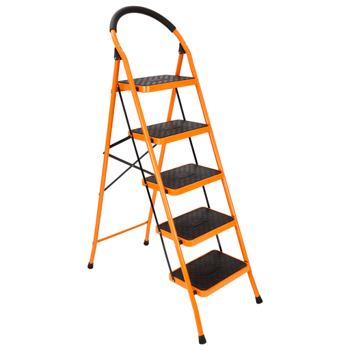 La Escalera Plegable de 5 escalones es una solución práctica y segura para alcanzar lugares elevados en el hogar. Fabricada con estructura de acero resistente, ofrece gran estabilidad y soporta hasta 150kg, siendo ideal para tareas domésticas como limpiar placares, alacenas, ventanas o realizar arreglos en altura. Su diseño plegable y liviano permite abrirla y guardarla fácilmente, ocupando poco espacio cuando no está en uso. Además, cuenta con escalones y patas con antideslizante, que brindan mayor seguridad y firmeza durante su utilización.