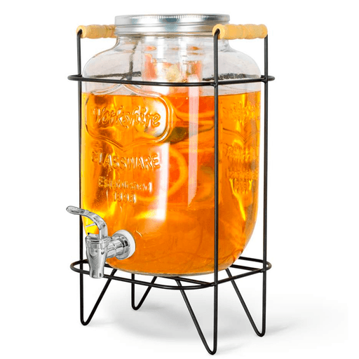 Elegancia y funcionalidad se combinan en este dispensador de bebidas con base de metal. Su frasco de vidrio de alta calidad y diseño moderno lo convierten en la pieza ideal para tus reuniones y eventos. Con una capacidad de 5 litros, es perfecto para servir bebidas frías de forma práctica y con estilo. Además, su estructura resistente y de fácil limpieza lo hace tan cómodo como sofisticado.
