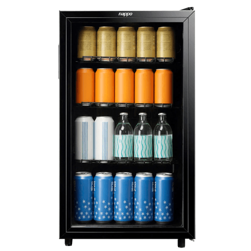 Mantené tus bebidas siempre a la temperatura ideal con el frigobar NAPPO de 98 litros, una opción práctica y elegante para el hogar, la oficina o espacios de entretenimiento. Cuenta con eficiencia energética B, temperatura regulable de 0 a 10°C, puerta de vidrio resistente, iluminación interna para una mejor visibilidad y utiliza refrigerante ecológico R600a, libre de CFC. Además, su sistema de descongelamiento manual garantiza un funcionamiento simple y eficiente.