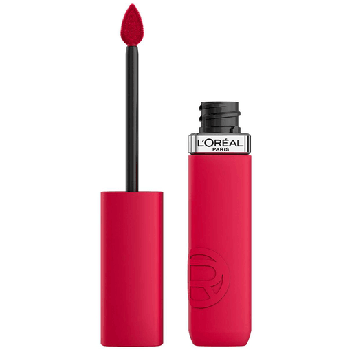 Infallible Le Matte Resistance es un labial líquido con acabado mate para tener un color duradero hasta por 16 horas. Su fórmula con ácido hialurónico hidrata y no reseca tus labios.