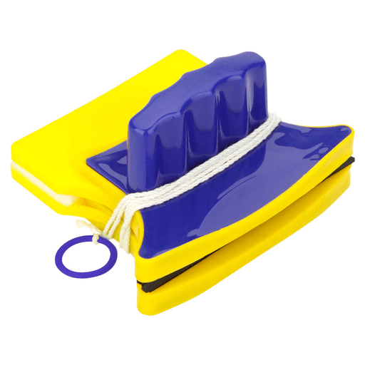 Mantener los vidrios de tu hogar limpios ya no será un problema con este práctico limpia vidrios magnético. Cuenta con doble cara e incluye una cuerda de seguridad con anillo, es ideal para ventanas de edificios en los que el vidrio exterior es de difícil acceso. Podrás limpiar los dos lados de la ventana simultáneamente sin complicaciones y ahorrando tiempo.