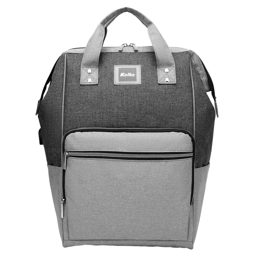 Esta mochila super cómoda y moderna es ideal para estudios, viajes o trabajo. Su tela resistente al agua te garantiza mantener tus artículos seguros y cómodos, gracias a sus bolsillos interiores. El compartimento principal acolchado y con cierre permite guardar notebooks de hasta 15.6