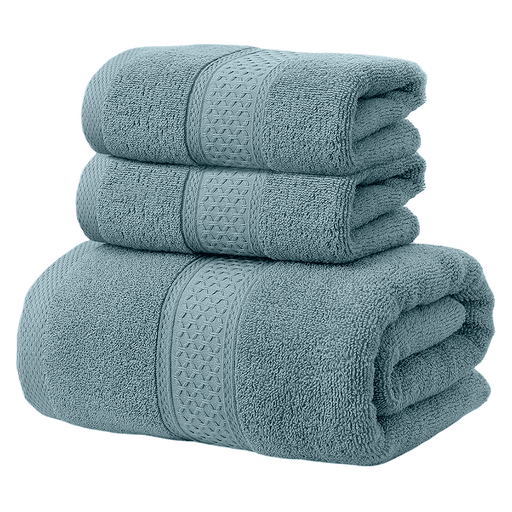 Este Set de 3 Toallas de 100% algodón es la mejor opción para disfrutar de una sensación excepcional de suavidad y comodidad en todo momento. Con una textura suave y absorbente, son ideales para el hogar, viajes, piscinas y gimnasios. Fabricadas con materiales de alta calidad, garantizan durabilidad y resistencia, perfectas para uso diario. Además, son aptas para lavarropas, secadora y se pueden planchar a temperatura media para mantener su aspecto impecable.