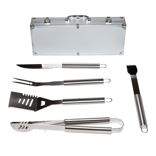 Set de asador con 5 piezas de acero inoxidable multiuso que incluye pinzas, espátula, tenedor, cuchillo y pincel de silicona. Su práctico estuche de aluminio tipo maletín lo vuelve fácil de transportar y guardar, asegurando todos los utensilios en su lugar. Es un regalo ideal para cualquier ocasión como cumpleaños, día del padre o navidad.