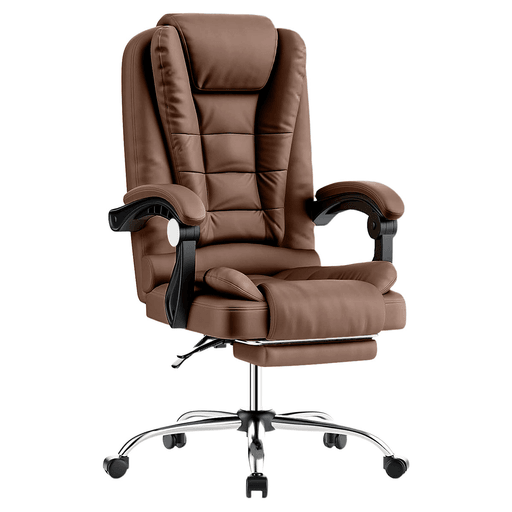 La Silla Ejecutiva EMPOLi combina diseño ergonómico, confort y funcionalidad para acompañarte durante largas jornadas. Su respaldo alto con cabecera, junto al asiento y respaldo ergonómicos con soporte lumbar, se adaptan a la forma natural del cuerpo, ayudando a mantener una postura correcta y reduciendo la tensión en cuello, hombros y espalda. Fabricada en cuero PU, ofrece un acabado elegante y duradero, con reposabrazos acolchonados, regulación de altura mediante pistón de gas y respaldo reclinable de 90° a 135° con bloqueo. Además, incorpora un reposapiés retráctil ideal para el descanso, que brinda mayor relajación y reduce la fatiga, junto con una base cromada de 5 radios que garantiza estabilidad y resistencia, soportando hasta 120kg.