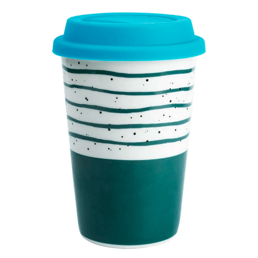Este vaso de cerámica con tapa de silicona de 14cm de altura y capacidad para 400ml es ideal para bebidas del día a día. Su tapa tiene un orificio para que puedas beber sin quitarla, conservando la temperatura y además te permite llevarlo a cualquier lugar evitando derrames. Tiene un diseño elegante y colorido que se adapta a cualquier ocasión y momento del día. Ahora vas a poder calentar tus bebidas cuando quieras ya que es apto para microondas.