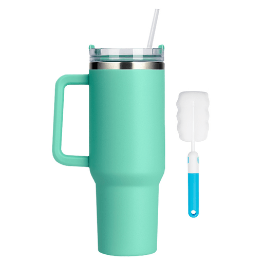 Este vaso térmico de 1200ml es la solución perfecta para mantenerte hidratado con estilo y seguridad en cualquier momento y lugar. Está fabricado en acero inoxidable 304, garantizando resistencia y durabilidad. Es perfecto para uso diario, ya que cuenta con un asa resistente y su tapa es a pruebas de fugas, permitiéndote transportar líquidos sin el riesgo de derrames. Además, es libre de BPA, asegurando que tu salud se mantenga en primer lugar.