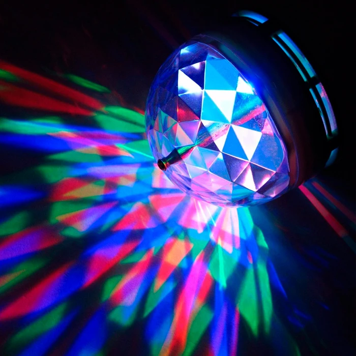 Lámpara LED RGB Giratoria Efecto Discoteca, Rosca E27, oferta LOi.