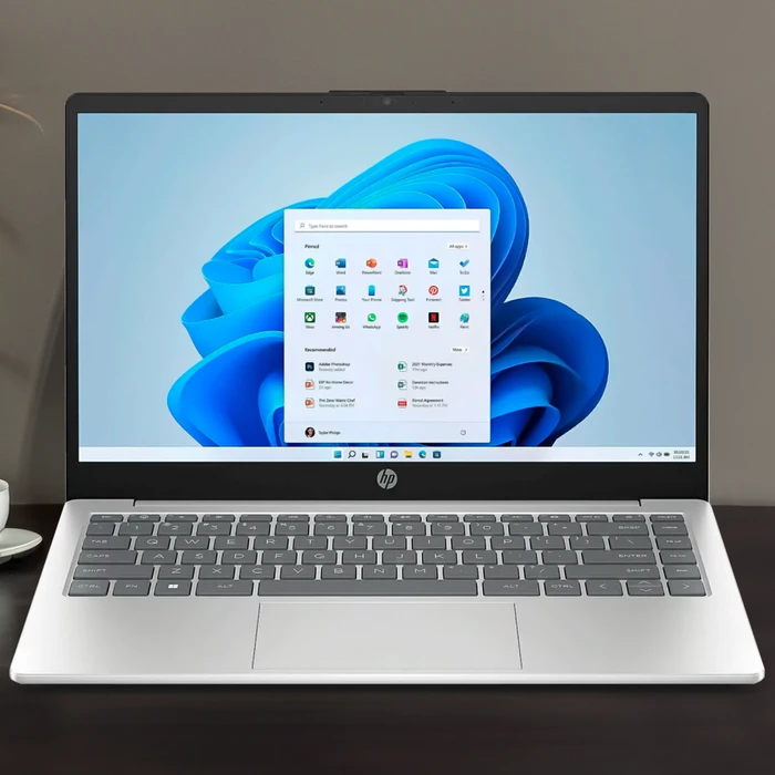 Notebook HP NUEVA 14'' Core i3-N305 256GB SSD 8GB de RAM WIN11